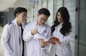 Bí kíp giúp thí sinh khối D01 trúng tuyển vào ngành Y Dược