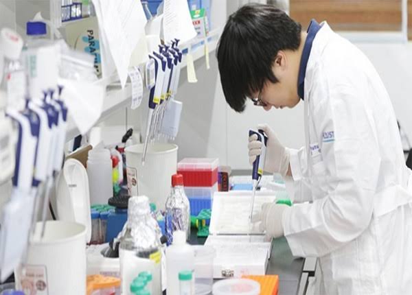 Những khó khăn khi học ngành Dược mà sinh viên thường gặp